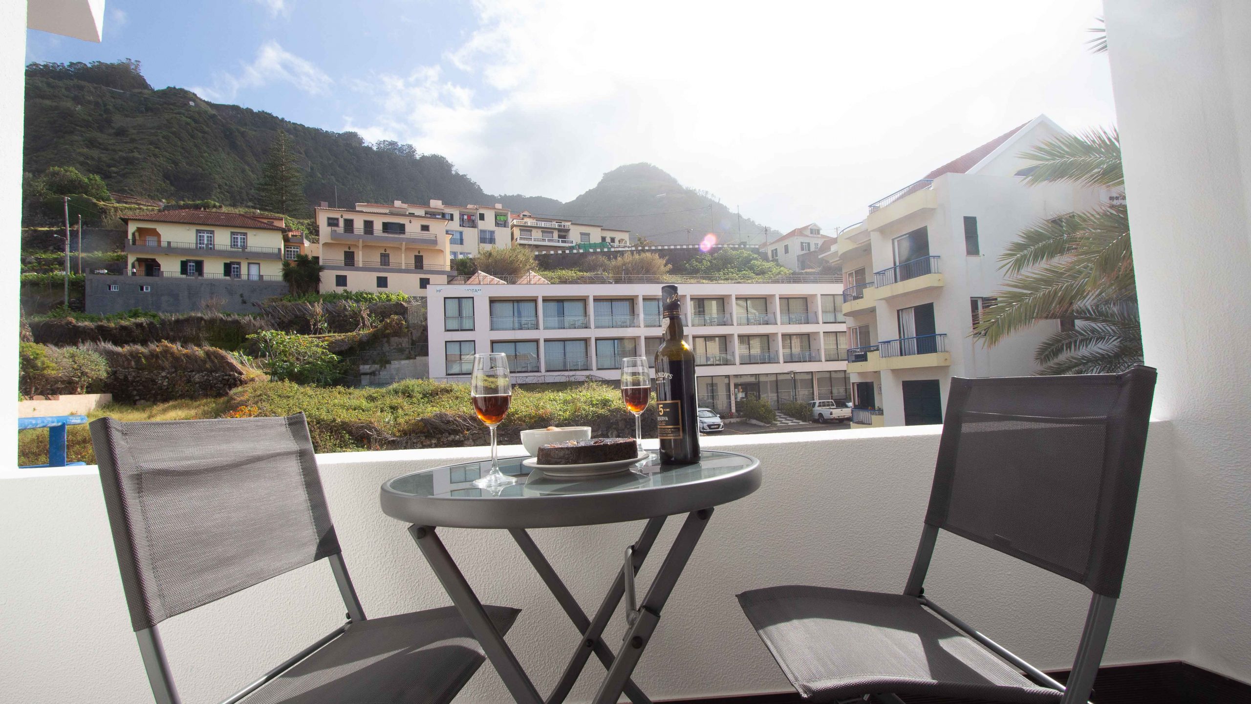 04 the jolie apartments by the ocean porto moniz madeira (31) 04 the jolie apartments by the ocean porto moniz madeira 31 scaled